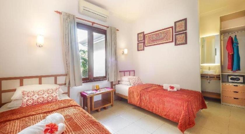 Al-Isha Dharamshala Hotell Kuta Lombok Eksteriør bilde